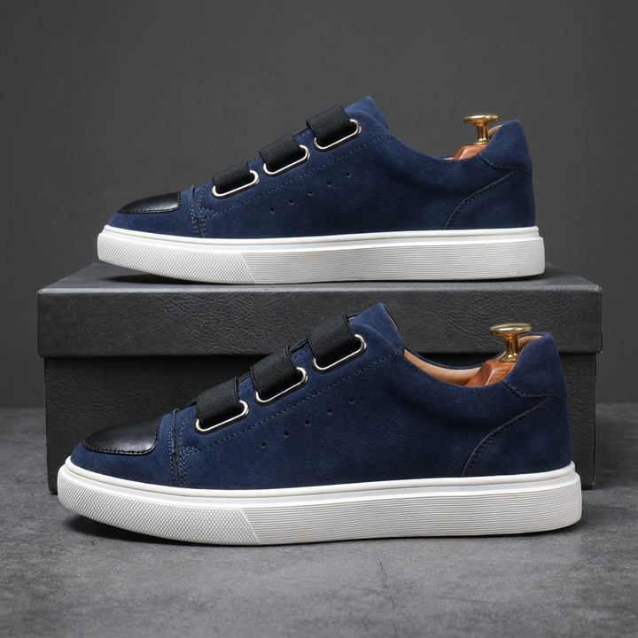 NOVAIRE SNEAKERS