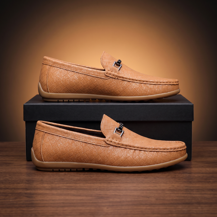 FAIRSTOWNE LOAFERS